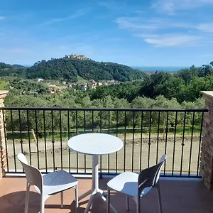 Bauernhof La Sarticola, Luni