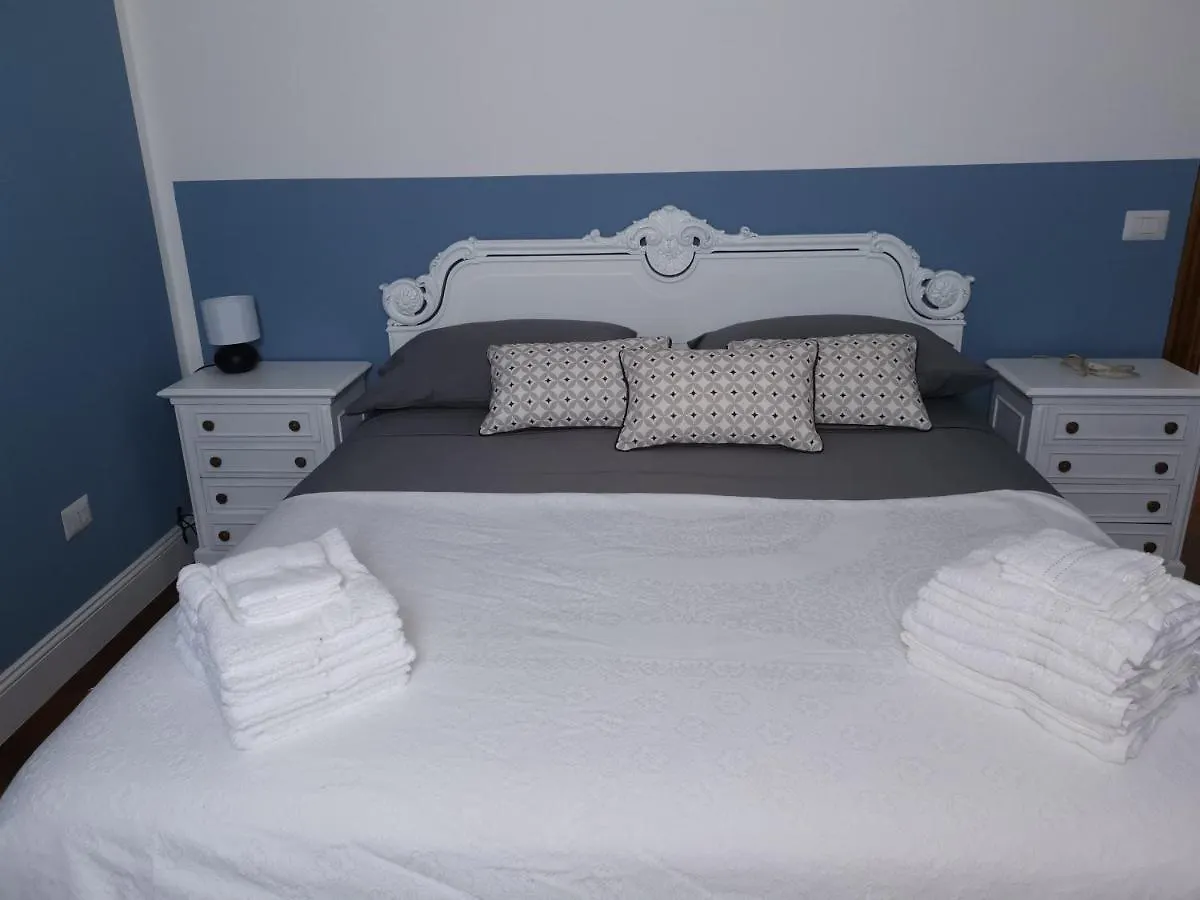 Villa Flora Affittacamere Luni Guest house