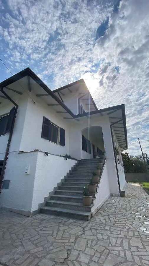 Villa Flora Affittacamere Luni 0*,  Italy