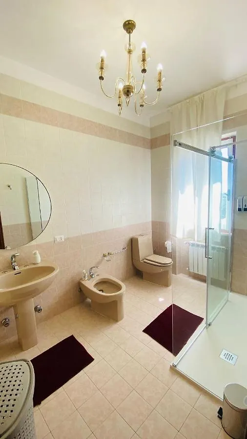 Villa Flora Affittacamere Luni Italy