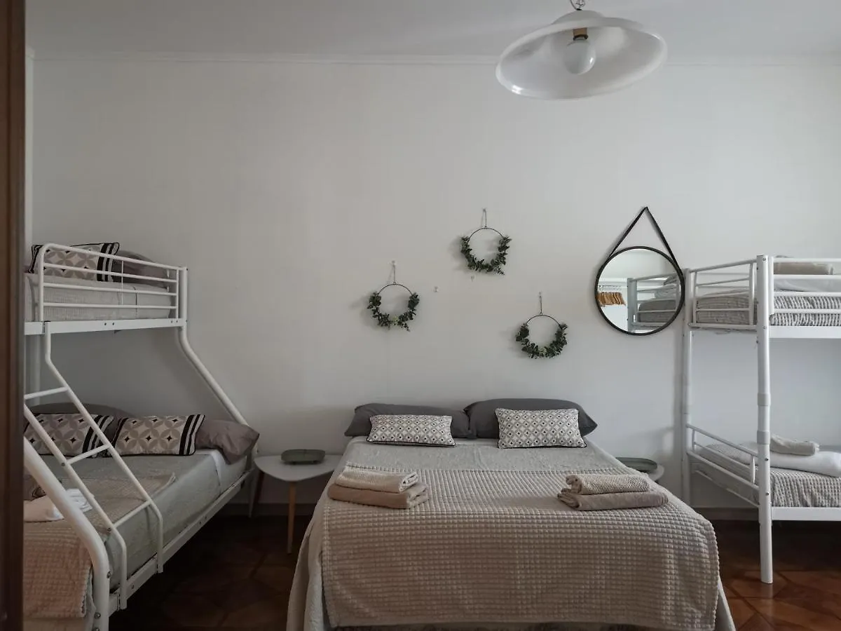 Guest house Villa Flora Affittacamere Luni Italy
